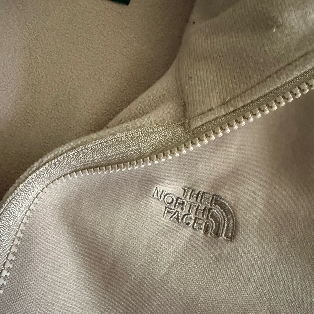 The North Face Mauve Utility Full-Zip Jacket - Picture 2 of 3